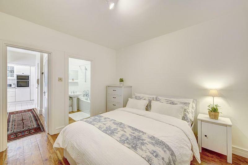 Appartement Hampstead Stylish Brilliant Location Londen
